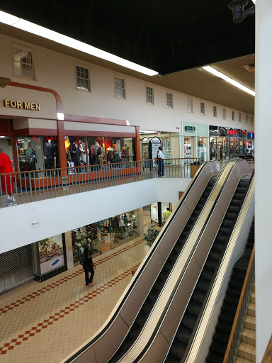 Shopping Mall «The Shops at Iverson», reviews and photos, 3737 Branch Ave, Temple Hills, MD 20748, USA