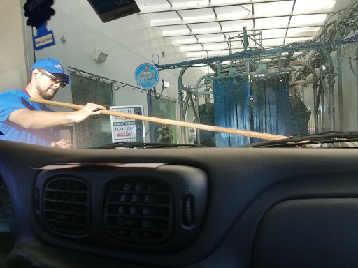 Car Wash «Mr. Clean Car Wash & Oil Change - Round Rock», reviews and photos, 2301 S Interstate 35, Round Rock, TX 78664, USA