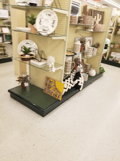 Craft Store «Hobby Lobby», reviews and photos, 111 W Lincoln Hwy, Exton, PA 19341, USA
