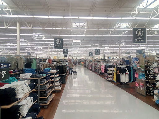 Department Store «Walmart», reviews and photos, 4001 Hallmark Pkwy, San Bernardino, CA 92407, USA