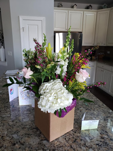 Florist «Town & Country Gardens Geneva», reviews and photos, 216 W State St, Geneva, IL 60134, USA