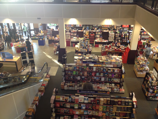 Book Store «Barnes & Noble», reviews and photos, 301 NE Northgate Way, Seattle, WA 98125, USA