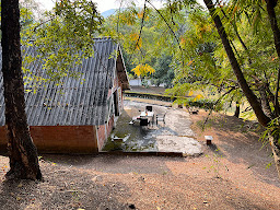 บ้านไร่หนองหญ้าปล้องของภราดร