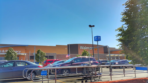 Department Store «Walmart Supercenter», reviews and photos, 8331 S Stewart Ave, Chicago, IL 60620, USA