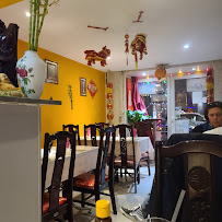 Atmosphère du Restaurant vietnamien Les 9 Lotus à Lyon - n°1