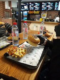 Frite du Restaurant de hamburgers Black & White Burger Châtelet à Paris - n°12