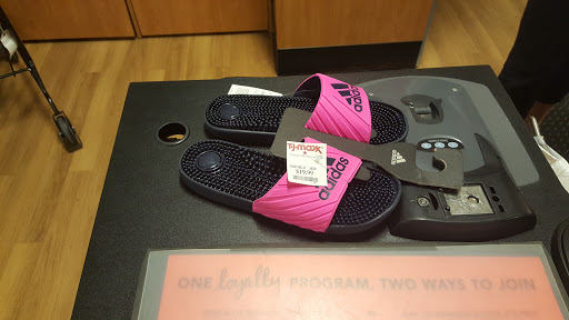 Department Store «T.J. Maxx», reviews and photos, 1700 US-77 #110, Waxahachie, TX 75165, USA