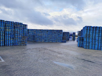 Crispa Palettes suivre la d1084 à Leyment