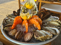 Plats et boissons du Bar-restaurant à huîtres LA BRASSERIE DU PORT à Bormes-les-Mimosas - n°2
