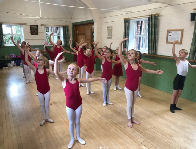 Kings Academy of Performing Arts - Dance school