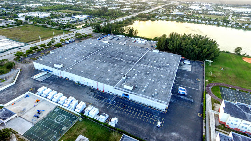 Plumbing Supply Store «Ferguson», reviews and photos, 9439 W Commercial Blvd, Tamarac, FL 33351, USA