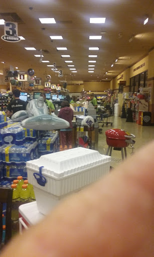 Department Store «Vons», reviews and photos, 130 W Foothill Blvd, Monrovia, CA 91016, USA