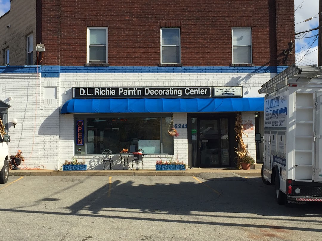 D L Richie Paint and Decorating Center