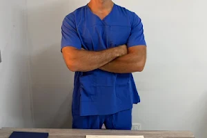 Οδοντίατρος Ιωάννης Κωνσταντίνου- Dentist Konstantinou Ioannis image