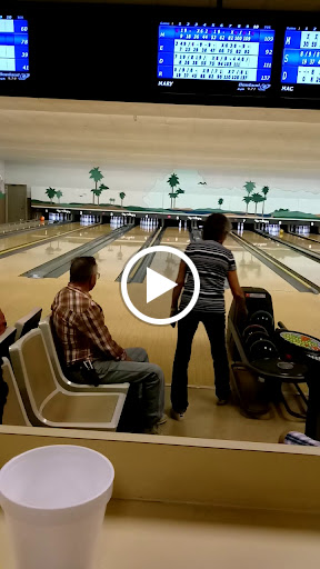 Bowling Alley «Spanish Springs Lanes», reviews and photos, 997 Alverez Ave, Lady Lake, FL 32159, USA