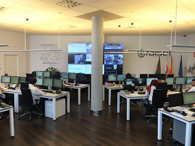 Ralset Seguridad-Central Receptora de Alarmas Av. de Palencia, 1 bajo, 39300 Torrelavega, Cantabria, España