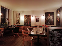 Atmosphère du Restaurant La Tavola à Chailly-en-Bière - n°17