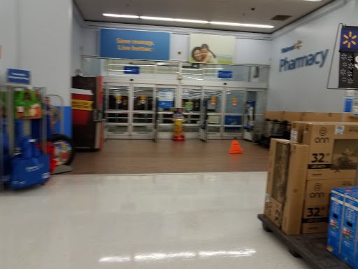 Department Store «Walmart Supercenter», reviews and photos, 16 Old Gick Rd, Saratoga Springs, NY 12866, USA
