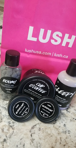 Cosmetics Store «Lush Cosmetics», reviews and photos, 1500 Polaris Pkwy, Columbus, OH 43240, USA