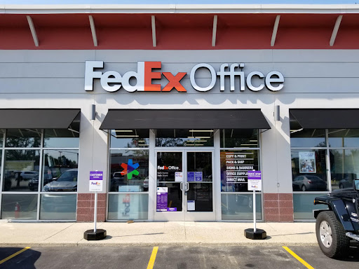 FedEx Office Print & Ship Center, 240 Andover St, Peabody, MA 01960, USA, 