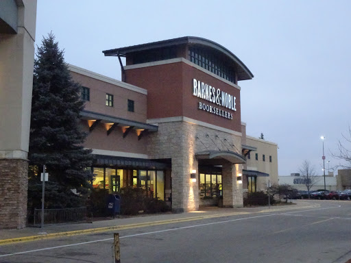 Book Store «Barnes & Noble», reviews and photos, 1 E Towne Mall, Madison, WI 53704, USA