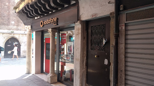 Vodafone Store | Rialto