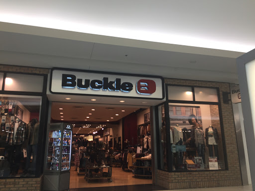 Buckle