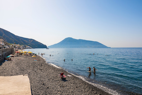 Spiaggia Acquacalda