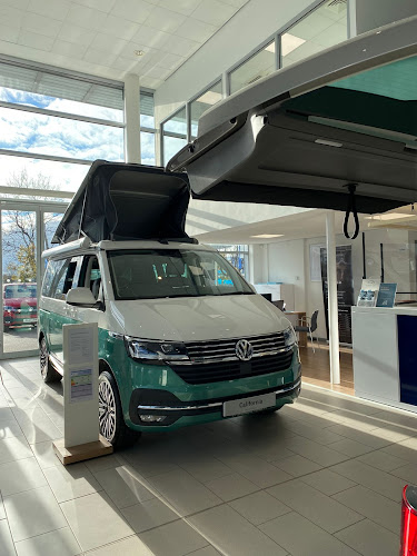 Reviews of Volkswagen Van Centre Liverpool in Liverpool - Car dealer