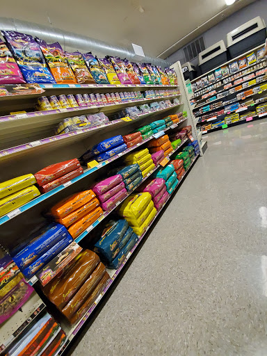 Pet Supply Store «Salem Pet Supply», reviews and photos, 3185 Market St NE, Salem, OR 97301, USA
