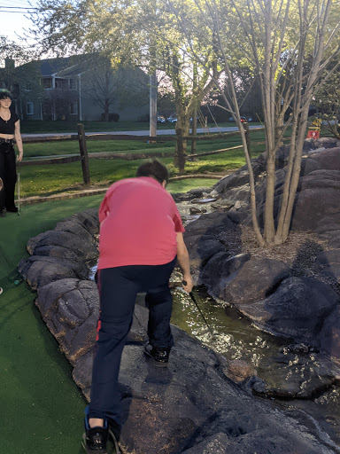 Golf Course «Otte Golf & Family Fun Center», reviews and photos, 681 Sheek Rd, Greenwood, IN 46143, USA