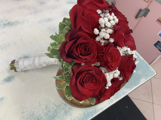 Florist «City Line Florist», reviews and photos, 1089 Liberty Ave, Brooklyn, NY 11208, USA