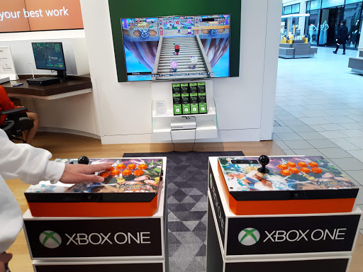 Computer Store «Microsoft Store - Freehold Raceway Mall», reviews and photos, 3710 U.S. 9, Freehold, NJ 07728, USA