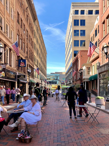 Stationery Store «Hartford Prints!», reviews and photos, 42 Pratt St, Hartford, CT 06103, USA