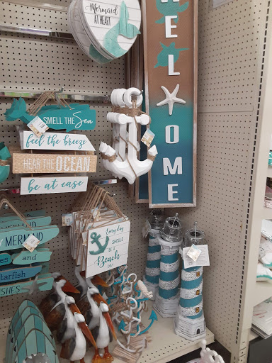 Discount Store «Big Lots», reviews and photos, 650 Wolcott St, Waterbury, CT 06705, USA