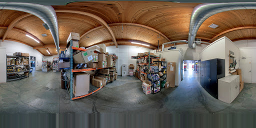 Truck Accessories Store «4 Wheel Parts - Santa Rosa, CA», reviews and photos, 3403 Santa Rosa Ave, Santa Rosa, CA 95407, USA