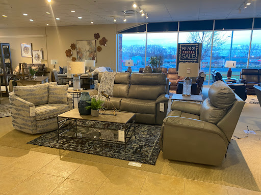 Furniture Store «La-Z-Boy Furniture Galleries», reviews and photos, 3050 Berlin Turnpike, Newington, CT 06111, USA