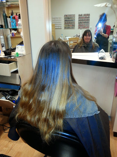 Beauty Salon «Hair Gallery & Nail Salon», reviews and photos, 1707 Knox McRae Dr, Titusville, FL 32780, USA