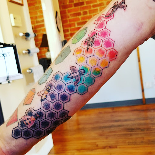 Tattoo Shop «The Shop», reviews and photos, 141 S Grand Ave, Fowlerville, MI 48836, USA