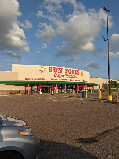 Grocery Store «Sun Foods», reviews and photos, 6350 Brooklyn Blvd, Minneapolis, MN 55429, USA