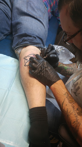 Tattoo Shop «Crimson Heart Designs Tattoo», reviews and photos, 162 13 1/2 - 14th Ave, Turtle Lake, WI 54889, USA