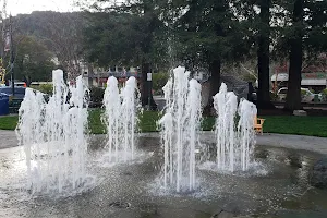 Los Gatos Town Plaza Park image