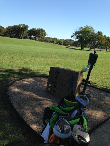 Golf Course «Luna Vista Golf Course», reviews and photos, 11223 Luna Rd, Dallas, TX 75229, USA