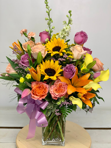 Florist «Maya Studio Florist», reviews and photos, 1530 E Thackery Ave, West Covina, CA 91791, USA