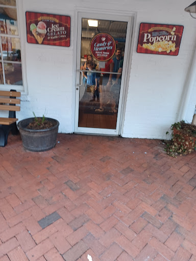 Market «City Market», reviews and photos, 219 W Bryan St, Savannah, GA 31401, USA