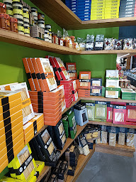 Photo n°37 de Maison LO Poissonnerie Ecailler Caviste Fromagerie Crémerie à Maubec ()