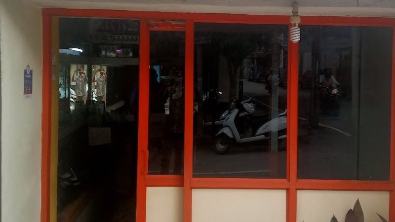 Velagani Hair Salon. Bengaluru
