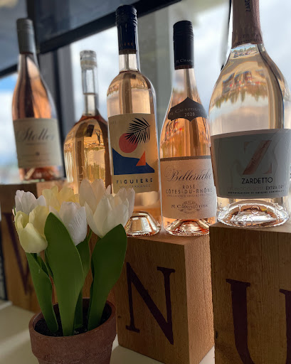 Wine Store «Vinum Wine Shop», reviews and photos, 210b S Main St, Middleton, MA 01949, USA