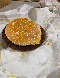 Cheeseburger du Restauration rapide McDonald's Valréas à Valréas - n°7