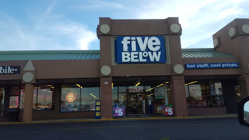Variety Store «Five Below», reviews and photos, 1 Rte 37 W, Toms River, NJ 08753, USA